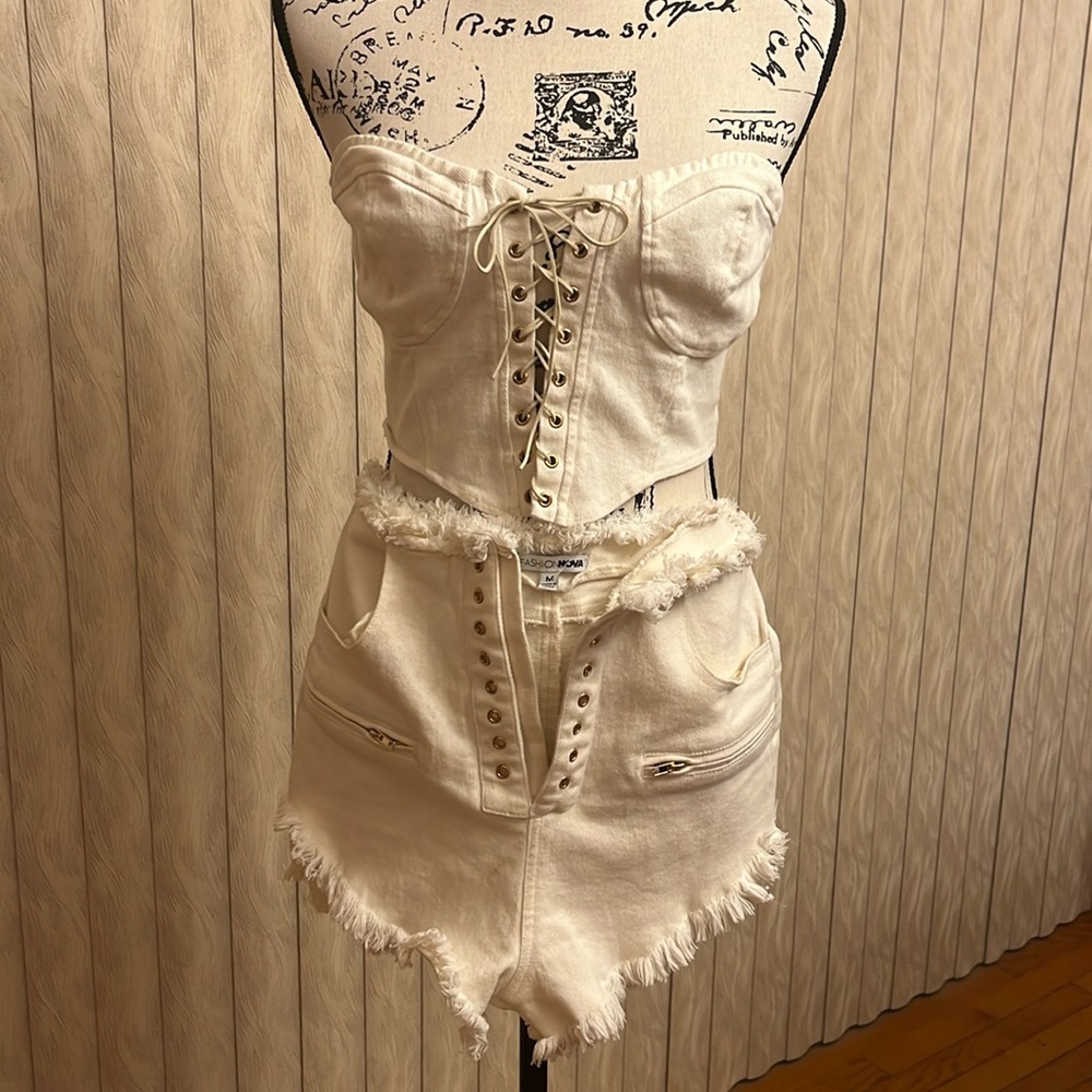 🌺Final Price🌺Fashion Nova Denim Short Set with Matching Bustier